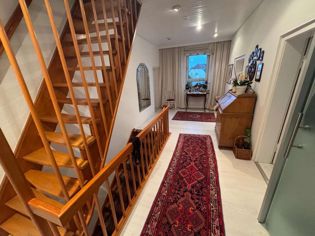 Immobilie in Wolfsburg - Zentral ° Ruhig ° Vielseitig Ihr Fachwerkhaus für Familie & Business - Bild 1