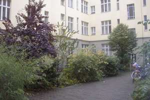 Zentrale Wohnung mit schicker EBK und Luxus-Duschbad! – Bundesallee 26, 10717 Wilmersdorf, Berlin – Vorschaubild 2