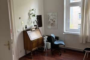 WG- geeignete großzügige 5-Zimmer-Wohnung in Düsseldorf-Lierenfeld – Die vollständige Adresse der Immobilie erhältst du vom Anbieter., 40231 Lierenfeld, Düsseldorf – Vorschaubild 13