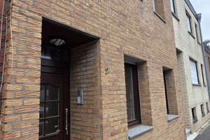 gepflegtes Reihenmittelhaus in Hückelhoven-Hilfarth zu Vermieten!