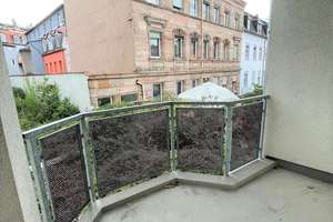 Großzügige 2-Zi-Wohnung mit Balkon, separater Küche und TG-Stellplatz in Fürth – Die vollständige Adresse der Immobilie erhältst du vom Anbieter., 90766 Scherbsgraben, Billinganlage, Fürth – Vorschaubild 6