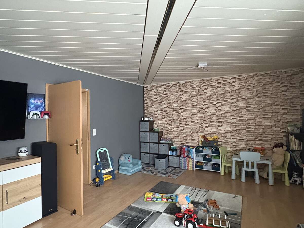 Immobilie in Hülsede - KARSTEN IMMOBILIEN ermöglicht Ihnen: Ihre eigene Wohlfühloase im Grünen von Hülsede - Bild 3