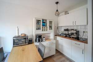 Modern ausgestattetes Apartment mit TG-Stellplatz im beliebten Mannheimer Stadtteil Niederfeld – Die vollständige Adresse der Immobilie erhältst du vom Anbieter., 68199 Neckarau, Mannheim – Vorschaubild 4