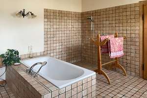 Ein echtes Liebhaber-Juwel! Landhaus mit Einliegerwohnung/Büro/Praxis/Laden und 100 qm Ausbaureserve – Die vollständige Adresse der Immobilie erhältst du vom Anbieter., 86668 Karlshuld – Vorschaubild 9