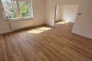 Frisch sanierte 2,5-Zimmer Wohnung nahe der Nordbahntrasse mit Garage – Sedanstraße 24, 42275 Barmen, Wuppertal – Vorschaubild 10