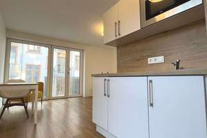 Studentenapartment mit Balkon, Küchenzeile – Baujahr 2020 - ab November