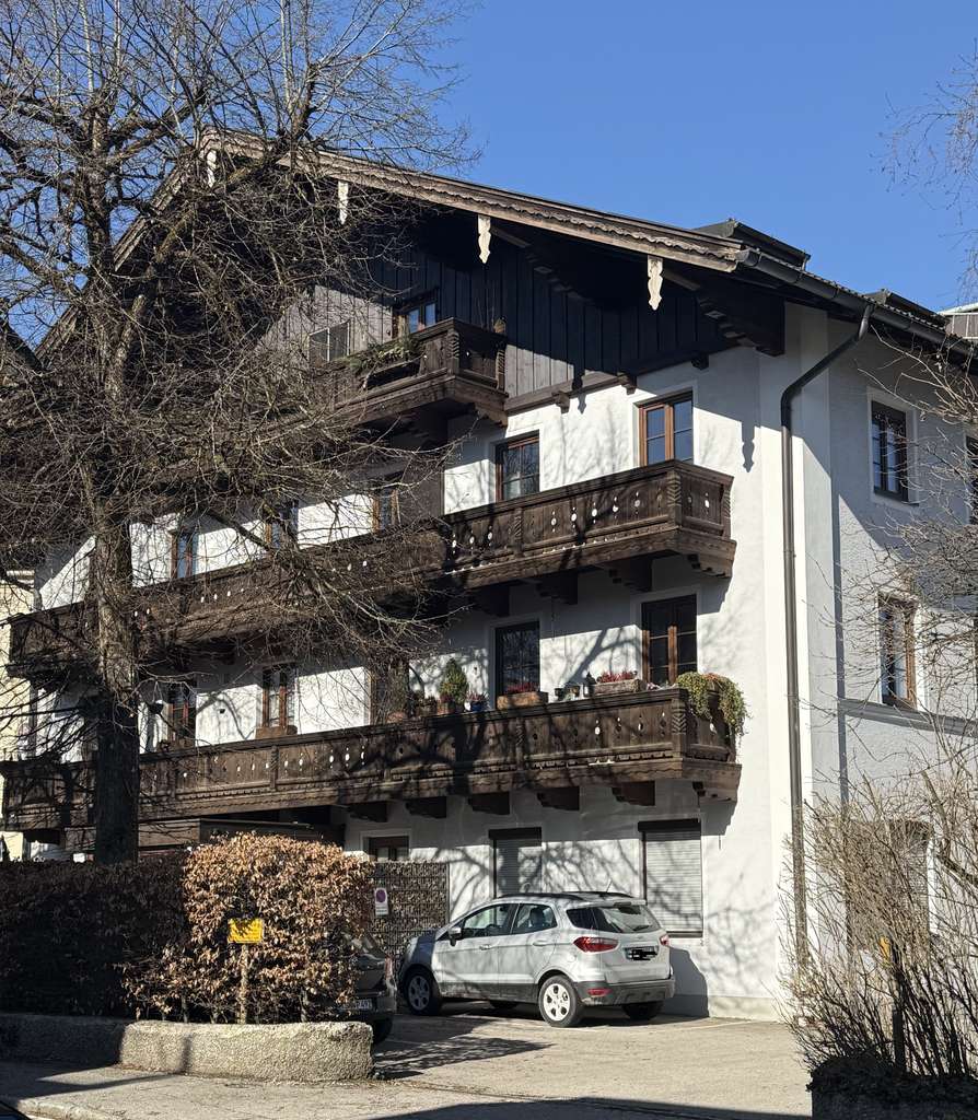 Immobilie in Traunstein - Sofort Mieteinnahmen sichern: Vermietete 2-Zi.-Wohnung in Top-Lage  Traunstein-Haslach - Bild 0