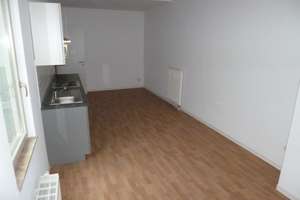 direkt neben der UNI / WG geeignete, großzügige 2 Zi. Wohnung mit Wohnküche / EBK zu vermieten – Kaulenberg 4, 6108 Altstadt, Halle (Saale) – Vorschaubild 7
