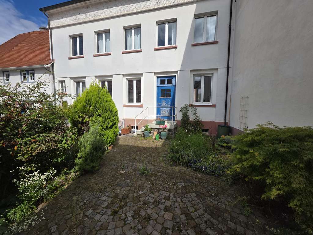 Immobilie in Heusenstamm - Charmantes 2Familienhaus-Ensemble (auch als EFH mögl.) in der Altstadt - Bild 0