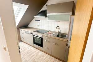 Helle 2-Zimmer-Dachgeschosswohnung mit Balkon in Salzgitter-Thiede – Guldener Kamp 20, 38239 Thiede, Salzgitter – Vorschaubild 9
