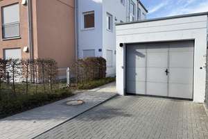 Charmante 3-Zimmer-Wohnung mit Terrasse, Garten und 2 TG-Stellplätze im Südwesten von Ingolstadt – Die vollständige Adresse der Immobilie erhältst du vom Anbieter., 85051 Münchener Straße, Ingolstadt – Vorschaubild 3