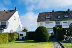 Reihenendhaus in ruhiger Lage in Hildesheim-Sorsum mit großem Grundstück – Die vollständige Adresse der Immobilie erhältst du vom Anbieter., 31139 Sorsum, Hildesheim – Vorschaubild 2
