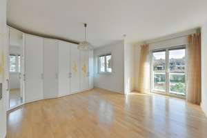 *ERFOLGREICH VERMITTELT* Geschmackvolle und großzügige 4-Zimmer-Erdgeschosswohnung in hervorragender – Die vollständige Adresse der Immobilie erhältst du vom Anbieter., 22459 Niendorf, Hamburg – Vorschaubild 10