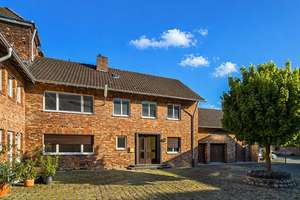 Widdersdorf Anwesen mit Wohnturm aus d. 17. Jahrhundert + Einfamilienhaus Bj. 1997 – Die vollständige Adresse der Immobilie erhältst du vom Anbieter., 50859 Widdersdorf, Köln – Vorschaubild 9