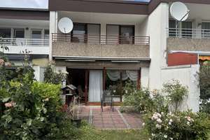 Familienfreundliches Reihenmittelhaus mit Garten, Kamin und Garage in schöner Wohnlage von Wickede – 44319 Wickede, Dortmund – Vorschaubild 2