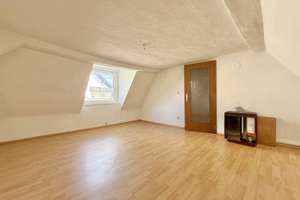 **Neues Leben einhauchen – Haus für kreative Köpfe** – Die vollständige Adresse der Immobilie erhältst du vom Anbieter., 91090 Effeltrich – Vorschaubild 5