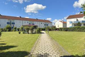 Gut geschnittene 3-Zimmer-Wohnung im 2. OG mit schönem Balkon in sehr gepflegter grüner Wohnanlage – Herzog-Ferdinand-Straße 13, 85456 Wartenberg – Vorschaubild 39