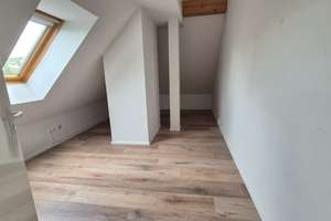 Wohnen über den Dächern – Exklusive 4-Zimmer-Wohnung mit traumhafter Terrasse – Hofmannstr. 48a, 91052 Stubenloh, Erlangen – Vorschaubild 19