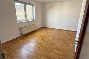 Zentral wohnen in Unterbilk: 1-Zimmer-Wohnung mit Stellplatz-Option – Konkordiastraße 94, 40219 Unterbilk, Düsseldorf – Vorschaubild 2