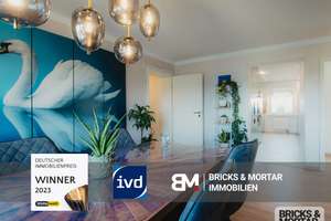 Modernisierte 5-Zimmer-Wohnung mit Grundstück und zwei Garagen