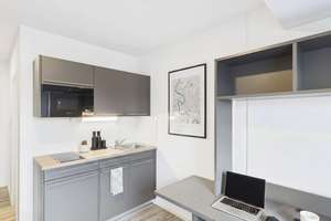 Stylisches All-Inclusive Apartment in Düsseldorfer Toplage | Classic Plus Studio
