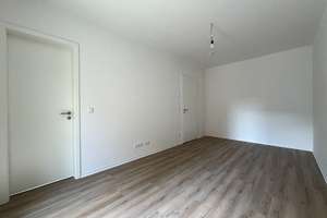 Neubau! Stilvolle 4-Zimmer-Wohnung mit Tageslichtbad, Badewanne, Loggia und Balkon im Zentrum-Ost – Kreuzstraße 21, 4103 Zentrum-Ost, Leipzig – Vorschaubild 8
