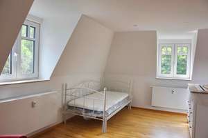 Kassel - Rarität - Charmante, stilvolle Villa mit Potential in Bestlage – Die vollständige Adresse der Immobilie erhältst du vom Anbieter., 34130 Kirchditmold, Kassel – Vorschaubild 11