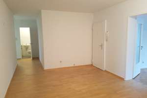 Helle 4-Zimmer-Wohnung inkl. Balkon im 3.OG am Marschiertor / HBF! Garage! – Wallstrasse 15-17, 52064 Marschiertor, Aachen – Vorschaubild 2