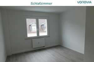 Ihr neues Zuhause: Renovierte 2,5-Raum-Wohnung mit Balkon! – Schockenhecke II. 26, 45329 Essen – Vorschaubild 4