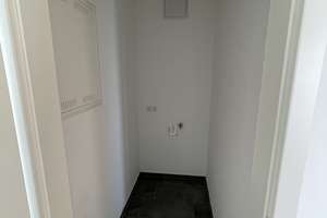 Moderne 2,5‑Zimmer-Wohnung mit Balkon & Einbauküche im Kunstpark Regensburg – Die vollständige Adresse der Immobilie erhältst du vom Anbieter., 93053 Kasernenviertel, Regensburg – Vorschaubild 11