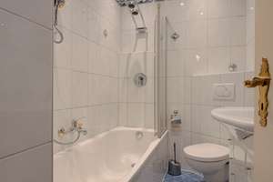 Bezugsfreie Wohnung mit großem Potenzial – ideal für Familien oder Kapitalanleger – Die vollständige Adresse der Immobilie erhältst du vom Anbieter., 81369 Mittersendling, München – Vorschaubild 8