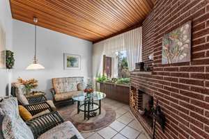 Charmantes Anwesen mit Einliegerwohnung und weitläufigem Garten– Raum für Familie, Ideen und Zukunft – Die vollständige Adresse der Immobilie erhältst du vom Anbieter., 28717 Lesum, Bremen – Vorschaubild 6