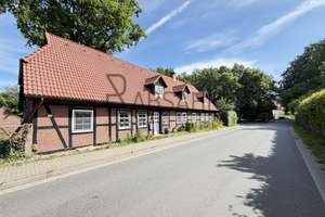 Historisches Landhaus mit Nebengebäuden im idyllischen Velgen – Die vollständige Adresse der Immobilie erhältst du vom Anbieter., 29582 Hanstedt – Vorschaubild 3