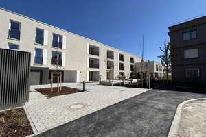 Helle 3-Zimmer-Wohnung mit Loggia – Marie-Jucharcz-Straße 6, 80995 Feldmoching, München – Vorschaubild 2