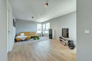 Property thumbnail 9