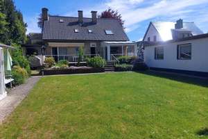 Freistehendes Einfamilienhaus mit Einliegerwohnung - provisionsfrei – Die vollständige Adresse der Immobilie erhältst du vom Anbieter., 40885 Lintorf, Ratingen – Vorschaubild 1