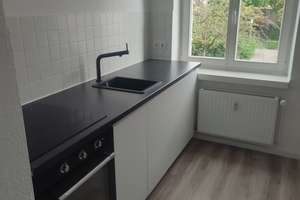 Helle und sehr ruhig gelegene 2-Zimmer-Wohnung mit Balkon(Loggia) in Prenzlauer Berg