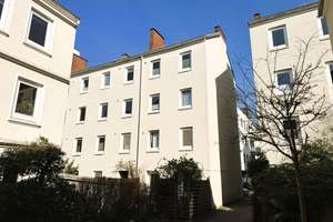 Modernisierte Zwei-Zimmer-Erdgeschoss-Wohnung mit Süd-West-Terrasse in der Nähe vom Mühlenkamp – Die vollständige Adresse der Immobilie erhältst du vom Anbieter., 22303 Winterhude, Hamburg – Vorschaubild 8