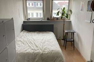 Lebendig wohnen: 3-Zimmer-Dachgeschosswohnung in Bremen-Findorff – Die vollständige Adresse der Immobilie erhältst du vom Anbieter., 28215 Findorff-Bürgerweide, Bremen – Vorschaubild 4