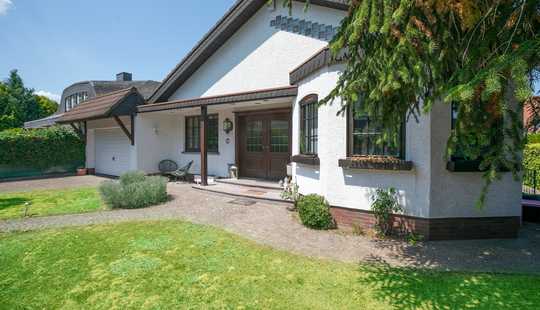 Bild von Geräumiges Familienparadies mit Pool und separatem Poolhaus