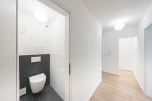 BEZUGSBEREIT | Sanierte 3-Zimmerwohnung inkl. Stellplatz und Südbalkon mit Blick ins Grüne – Heidelbergstraße 99, 74080 Böckingen, Heilbronn – Vorschaubild 9