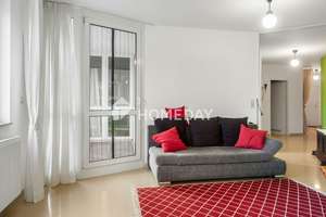 Lichtdurchflutete 2-Zimmer-Wohnung mit charaktervollem Wohnbereich und Loggia – Die vollständige Adresse der Immobilie erhältst du vom Anbieter., 28205 Hulsberg, Bremen – Vorschaubild 3