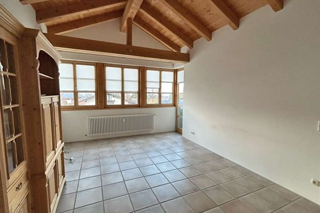 Immobilie in Bad Feilnbach - Gemütlich im Dachgeschoss! - Bild 2