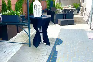 RESERVIERT!  1 Fam. Haus mit 2. Garagen, 4. Stellplätze großer Garten + kl. Hinterhaus TOP Zustand – Uhlandstraße 17, 63457 Main-Kinzig-Kreis – Vorschaubild 9