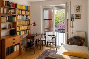 4,5-Zimmer-Wohnung mit Balkon und Aufzug in Pasing