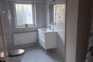 Einfamilienhaus mit Einliegerw. od. Büro in ruhiger Umgebung von KA-Grünwinkel – Die vollständige Adresse der Immobilie erhältst du vom Anbieter., 76185 Grünwinkel, Karlsruhe – Vorschaubild 32