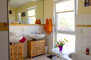 PROVISIONSFREI - DAS KÖNNTE IHR TRAUMHAUS SEIN - RUHIG GELEGEN IN ZWEITER REIHE NÄHE CITY!!! – Steuerwalder Str. 62a, 31137 Hildesheim (Kreis) – Vorschaubild 1