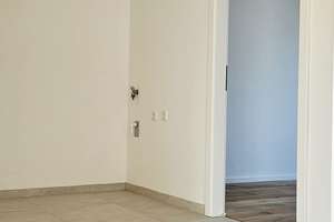 Penthouse-Feeling über den Dächern Berlins – 4 Zimmer und großzügige Dachterrassen in Bestlage – Die vollständige Adresse der Immobilie erhältst du vom Anbieter., 14167 Lichterfelde, Berlin – Vorschaubild 8