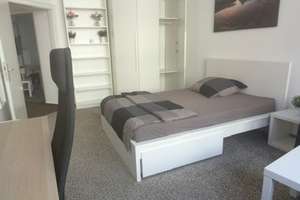 Helle, hochwertig möblierte Wohnung im Herzen Düsseldorfs – 40215 Friedrichstadt, Düsseldorf – Vorschaubild 3