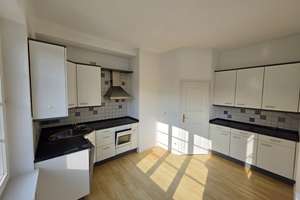 Lichtdurchflutete 3 Zimmer Wohnung im Herzen  von Bonn Kessenich mit Einbauküche! – Im Sonnenpütz 14, 53129 Dottendorf, Bonn – Vorschaubild 7